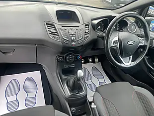 Used 2017 Ford Fiesta ST-Line Grey - Interior and Exterior details 14