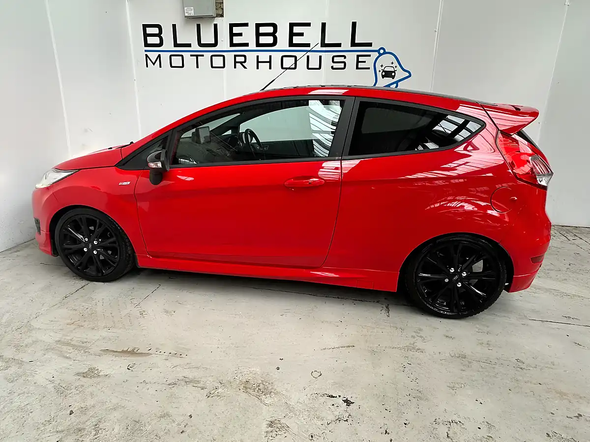 Used 2017 Ford Fiesta ST-Line Race Red - Interior and Exterior details 7