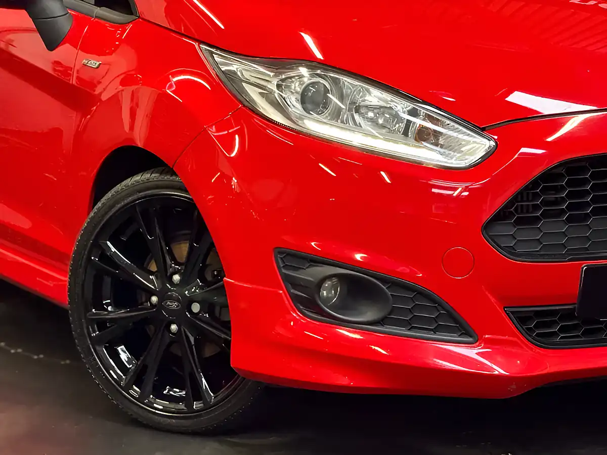 Used 2017 Ford Fiesta ST-Line Race Red - Interior and Exterior details 10
