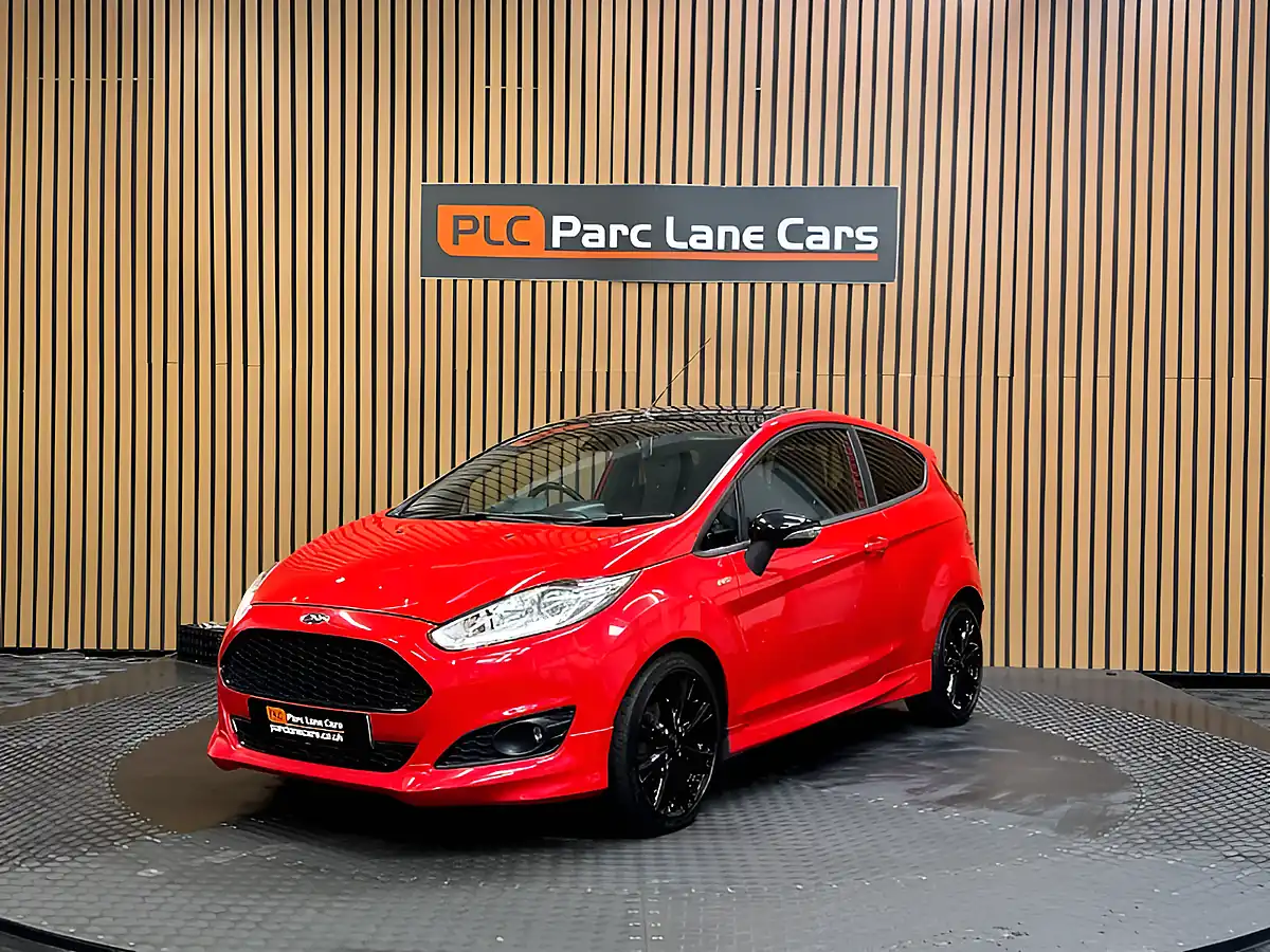 Used 2017 Ford Fiesta ST-Line Race Red - Interior and Exterior details 7