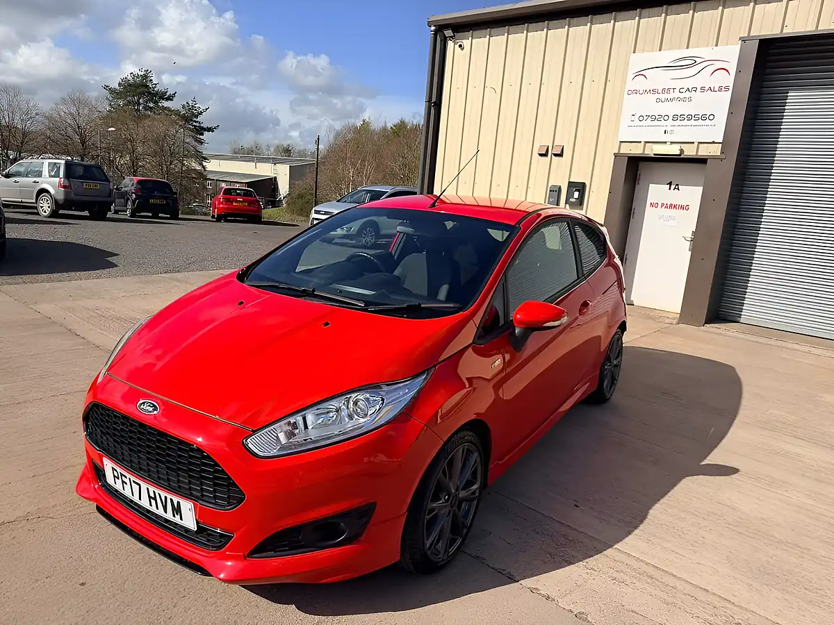 Used 2017 Ford Fiesta ST-Line Red - Interior and Exterior details 5