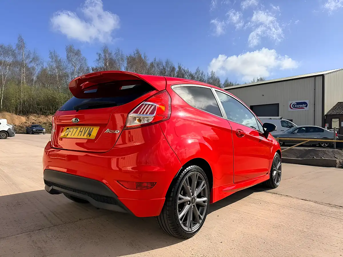 Used 2017 Ford Fiesta ST-Line Red - Interior and Exterior details 9