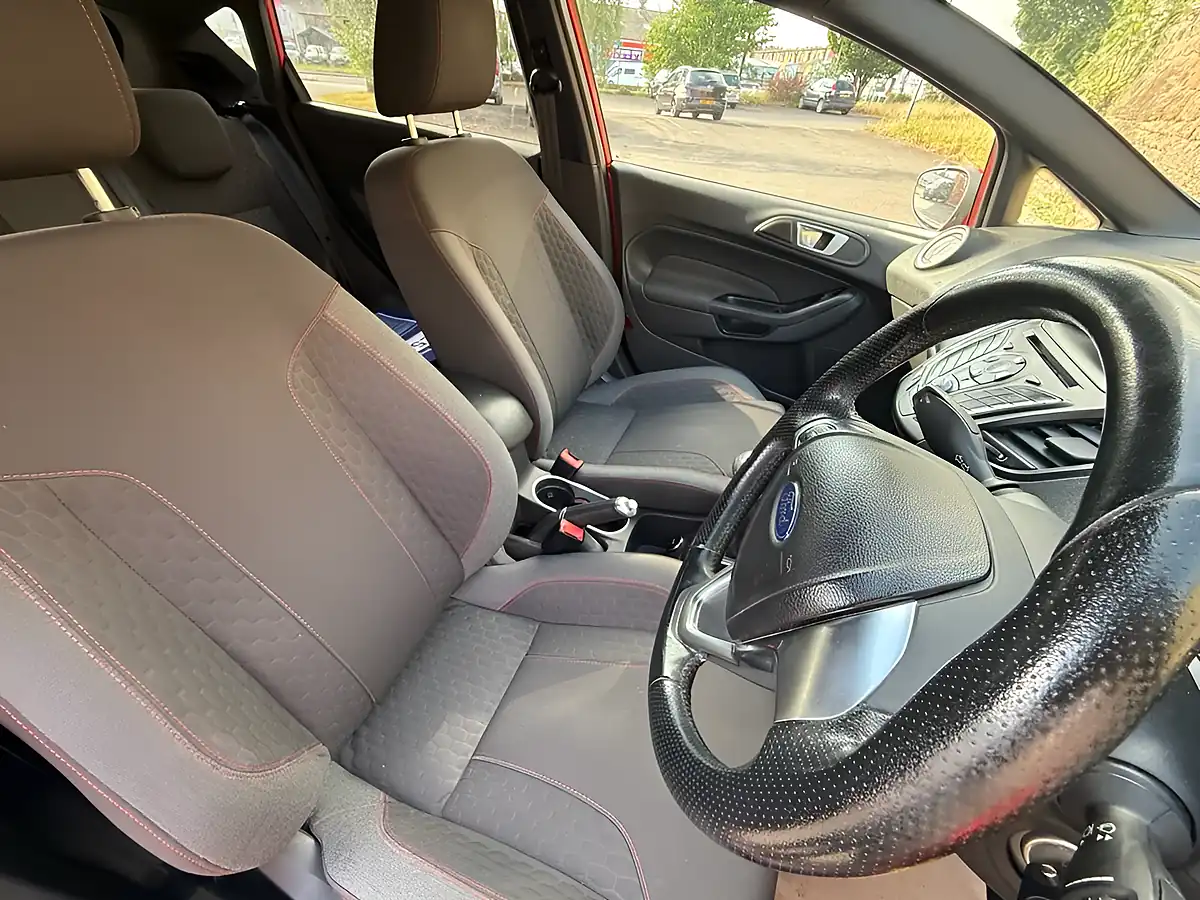 Used 2017 Ford Fiesta ST-Line Red - Interior and Exterior details 17
