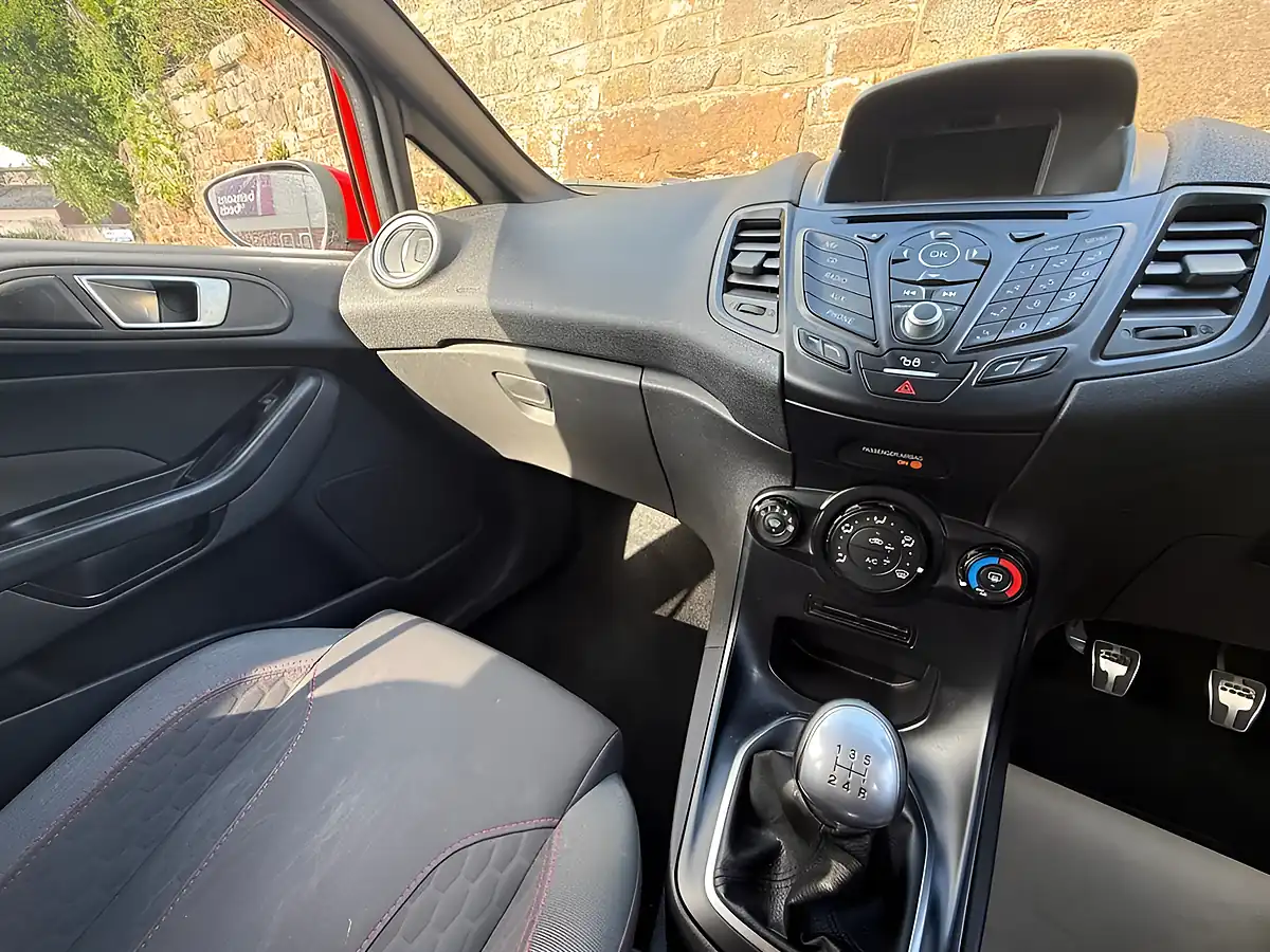 Used 2017 Ford Fiesta ST-Line Red - Interior and Exterior details 20