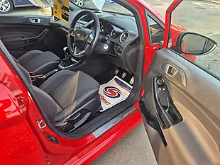 Used 2017 Ford Fiesta ST-Line Red - Interior and Exterior details 15
