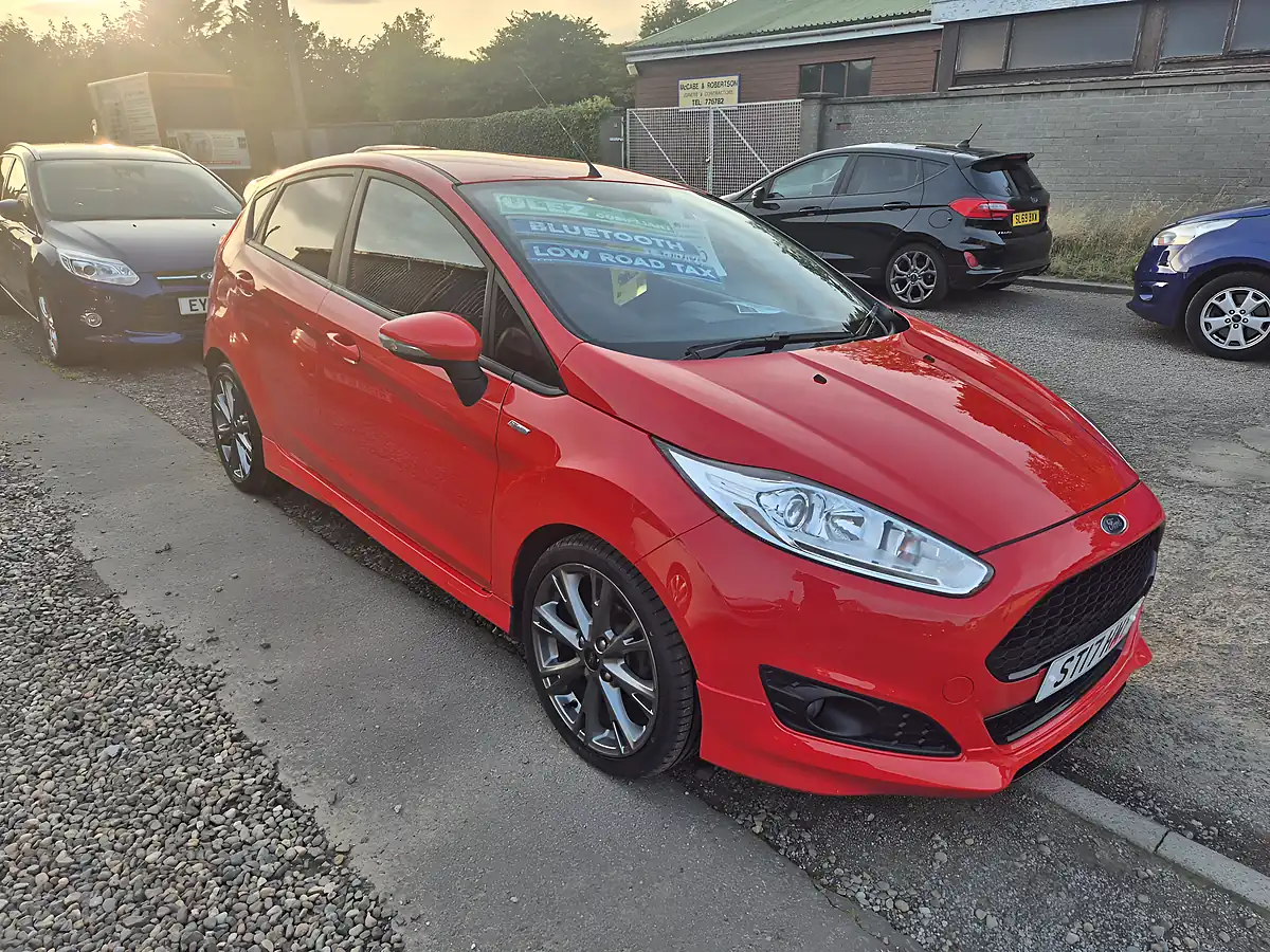 Used 2017 Ford Fiesta ST-Line Red - Interior and Exterior details 5