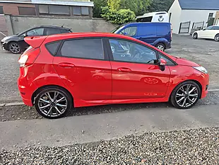 Used 2017 Ford Fiesta ST-Line Red - Interior and Exterior details 6