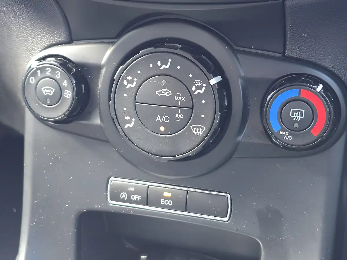 Used 2017 Ford Fiesta ST-Line Red - Interior and Exterior details 13