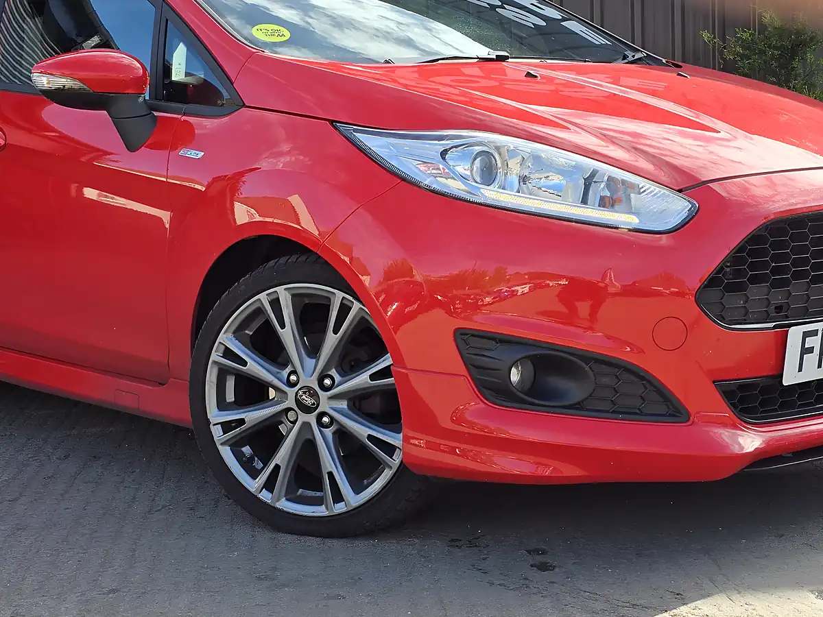 Used 2017 Ford Fiesta ST-Line Red - Interior and Exterior details 2