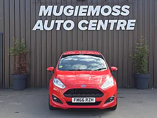 Used 2017 Ford Fiesta ST-Line Red - Interior and Exterior details 3