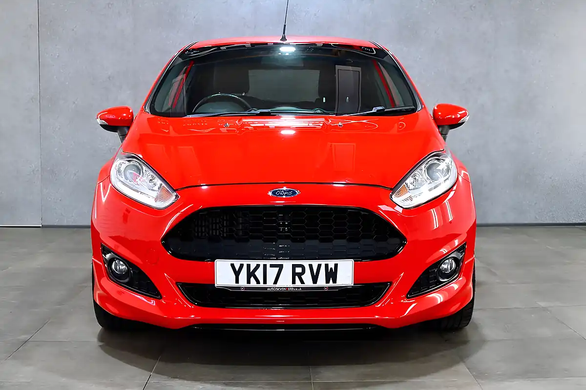Used 2017 Ford Fiesta ST-Line Red - Interior and Exterior details 6