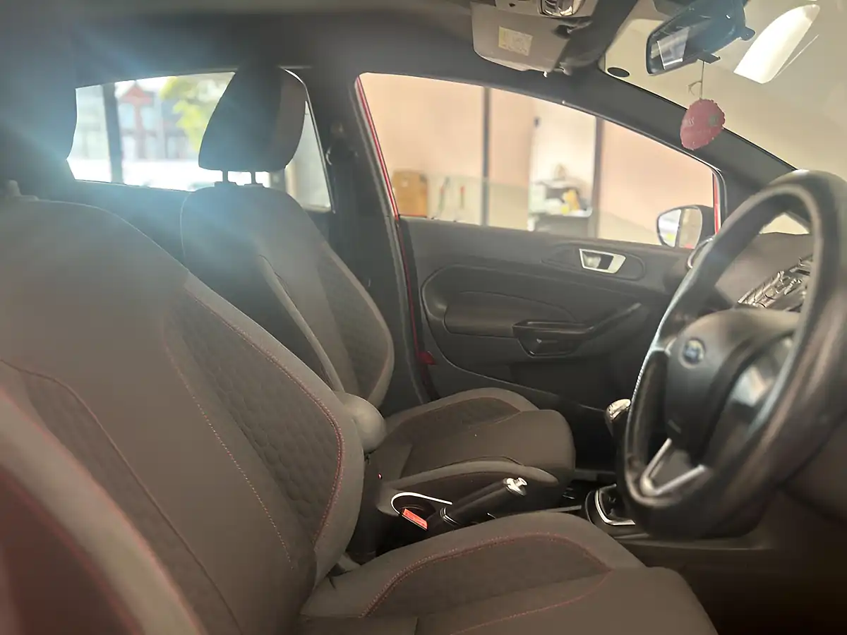 Used 2017 Ford Fiesta ST-Line Red - Interior and Exterior details 14