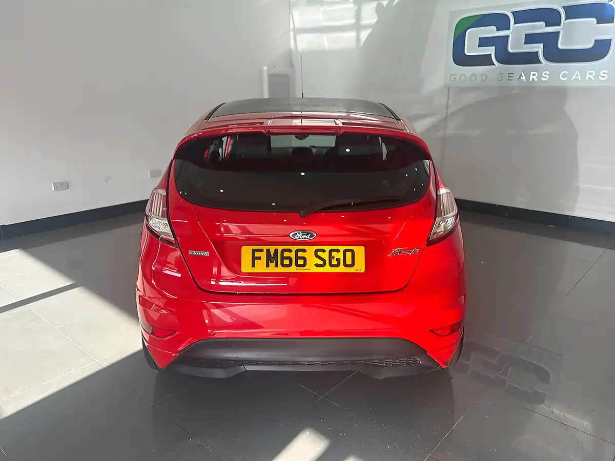 Used 2017 Ford Fiesta ST-Line Red - Interior and Exterior details 4