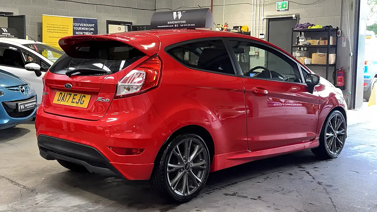 Used 2017 Ford Fiesta ST-Line Red Red - Interior and Exterior details 5