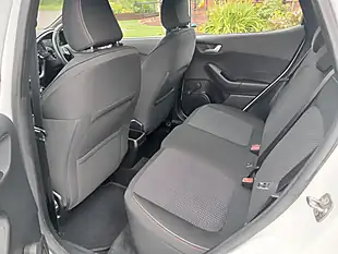 Used 2017 Ford Fiesta ST-Line White - Interior and Exterior details 11