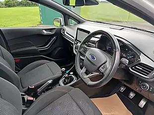 Used 2017 Ford Fiesta ST-Line White - Interior and Exterior details 15
