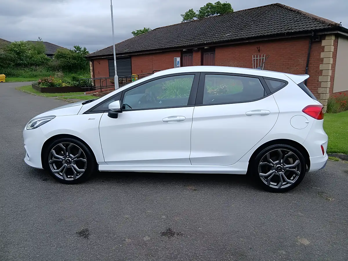 Used 2017 Ford Fiesta ST-Line White - Interior and Exterior details 4
