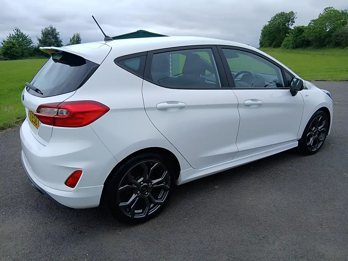 Used 2017 Ford Fiesta ST-Line White - Interior and Exterior details 6