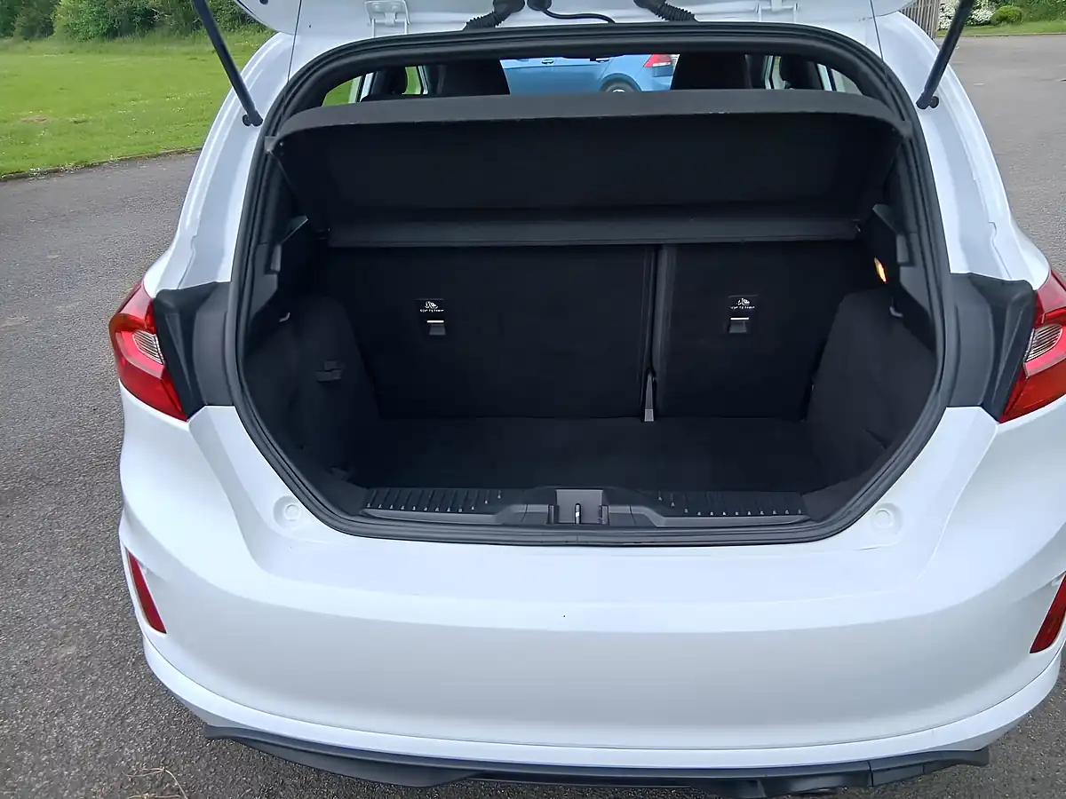 Used 2017 Ford Fiesta ST-Line White - Interior and Exterior details 8