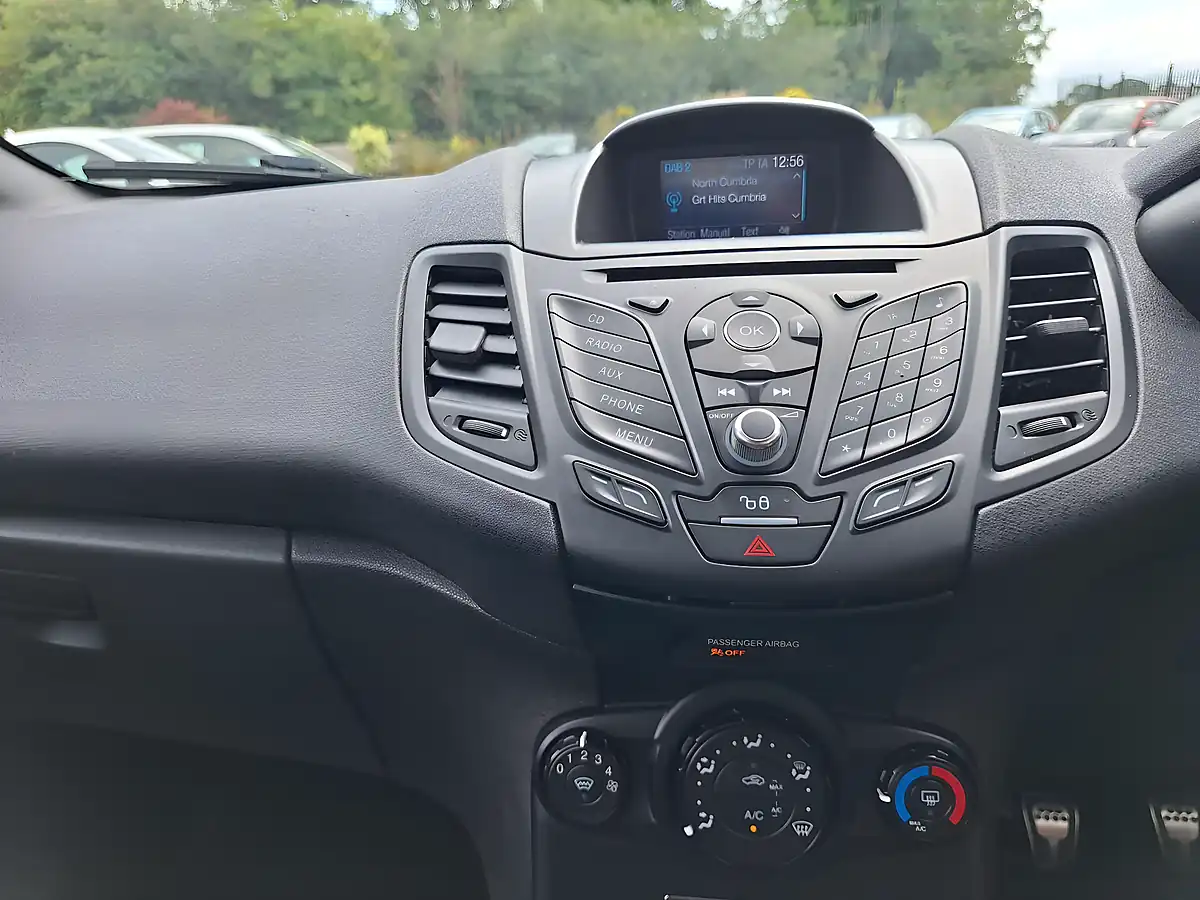 Used 2017 Ford Fiesta ST-Line White - Interior and Exterior details 10
