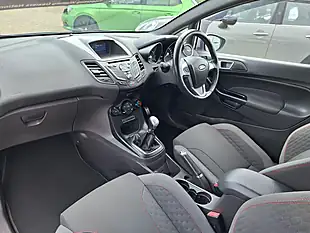 Used 2017 Ford Fiesta ST-Line White - Interior and Exterior details 3