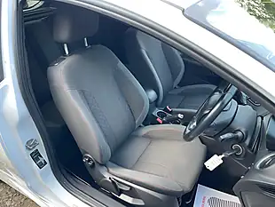 Used 2017 Ford Fiesta ST-Line White - Interior and Exterior details 13