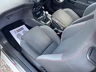 Used 2017 Ford Fiesta ST-Line White - Interior and Exterior details 5