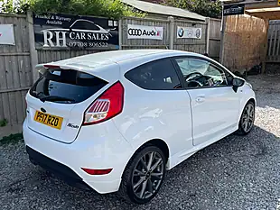 Used 2017 Ford Fiesta ST-Line White - Interior and Exterior details 9