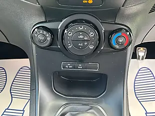 Used 2017 Ford Fiesta ST-Line White - Interior and Exterior details 16