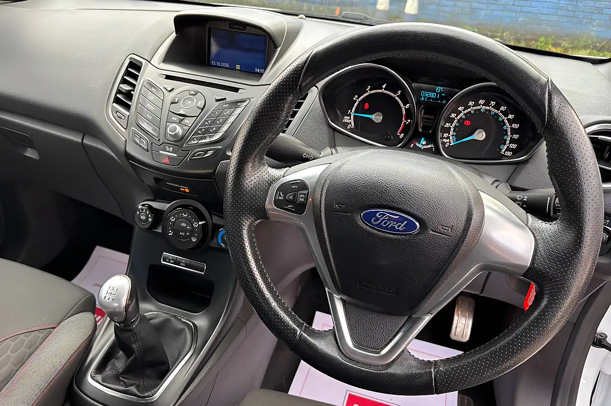 Used 2017 Ford Fiesta ST-Line White - Interior and Exterior details 14