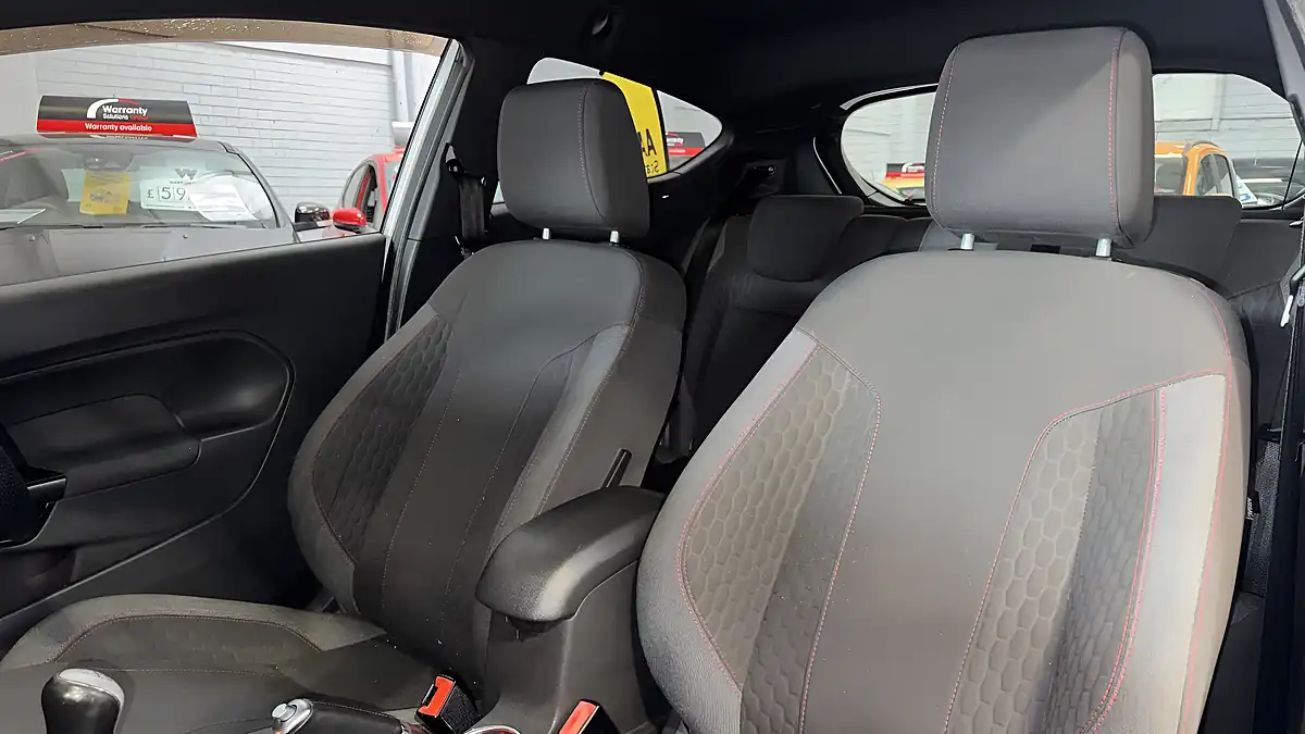 Used 2017 Ford Fiesta ST-Line White White - Interior and Exterior details 11