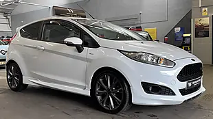Used 2017 Ford Fiesta ST-Line White White - Interior and Exterior details 4