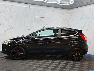 Used 2017 Ford Fiesta Titanium Black - Interior and Exterior details 10