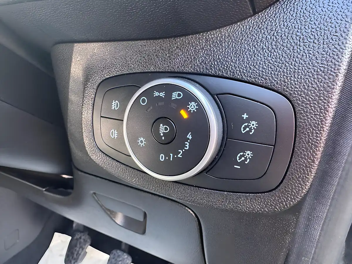 Used 2017 Ford Fiesta Titanium Black - Interior and Exterior details 12