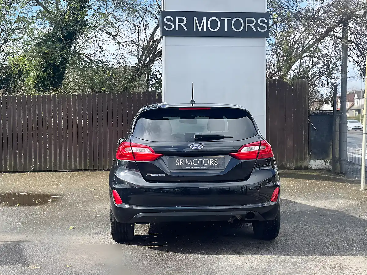 Used 2017 Ford Fiesta Titanium Black - Interior and Exterior details 5