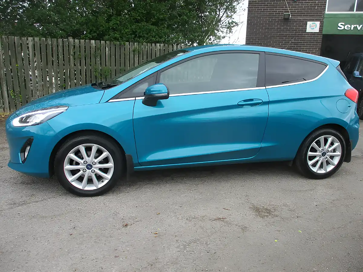 Used 2017 Ford Fiesta Titanium Blue - Interior and Exterior details 8