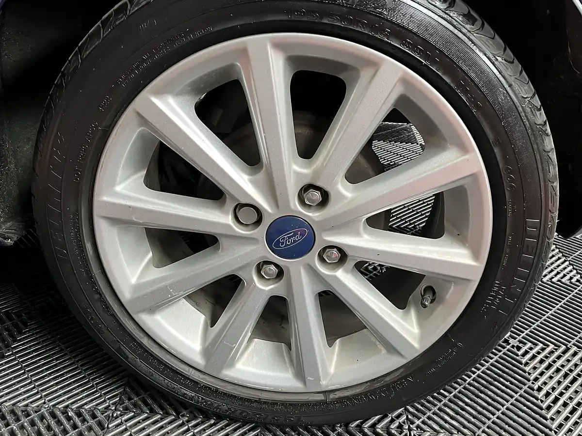 Used 2017 Ford Fiesta Titanium Blue - Interior and Exterior details 11