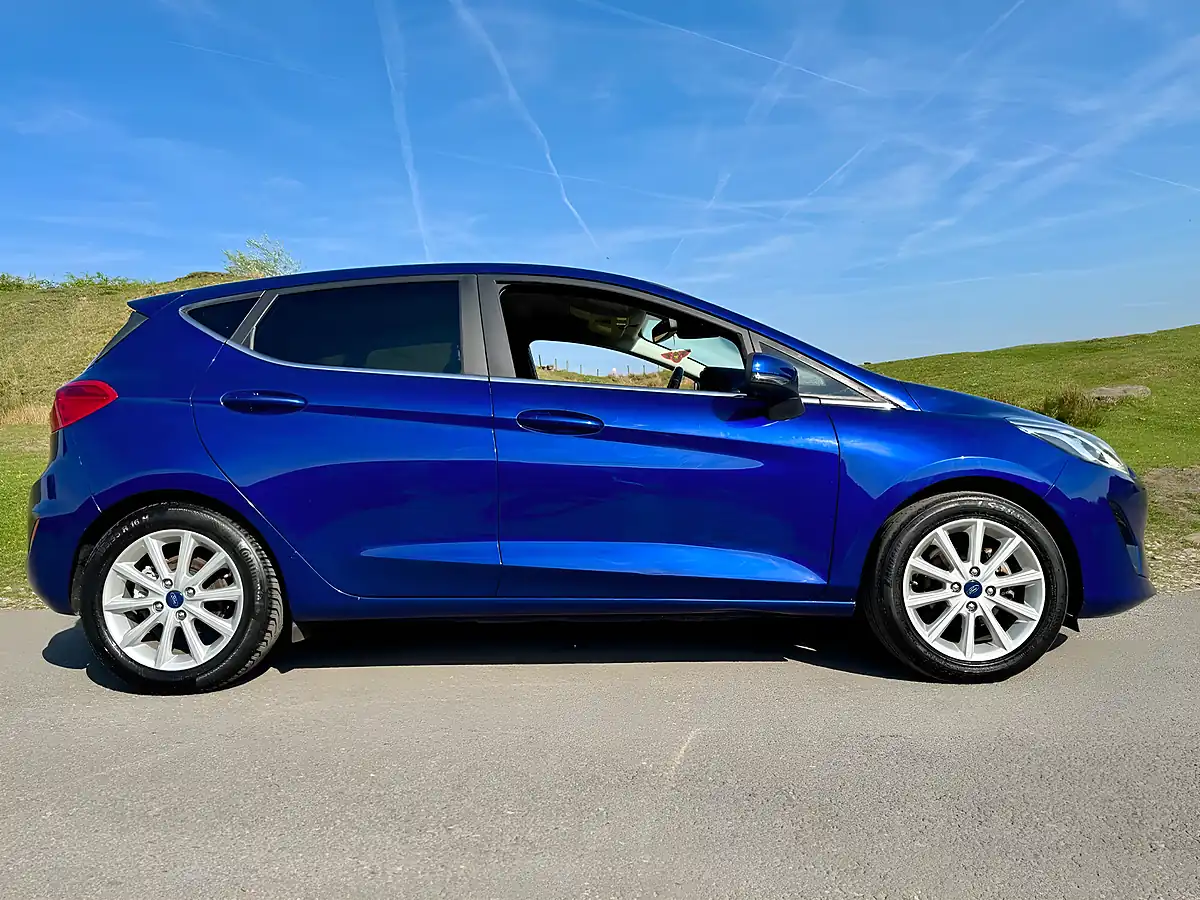 Used 2017 Ford Fiesta Titanium Blue - Interior and Exterior details 8