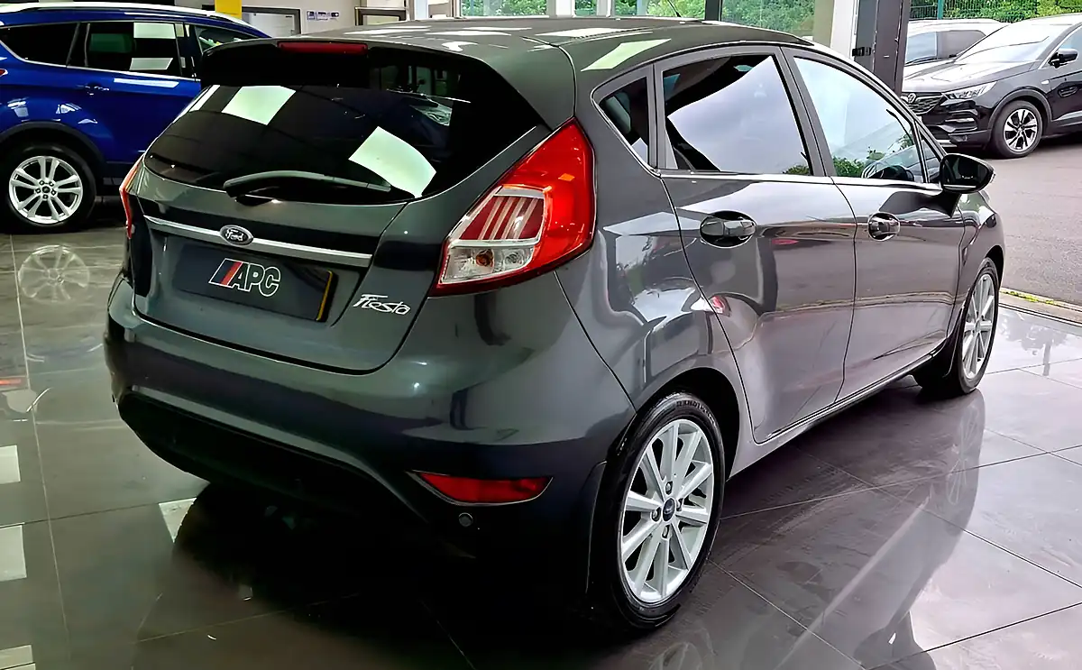 Used 2017 Ford Fiesta Titanium Grey - Interior and Exterior details 5