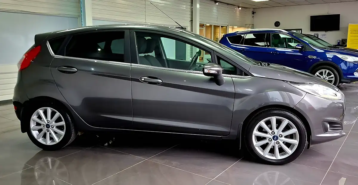 Used 2017 Ford Fiesta Titanium Grey - Interior and Exterior details 6