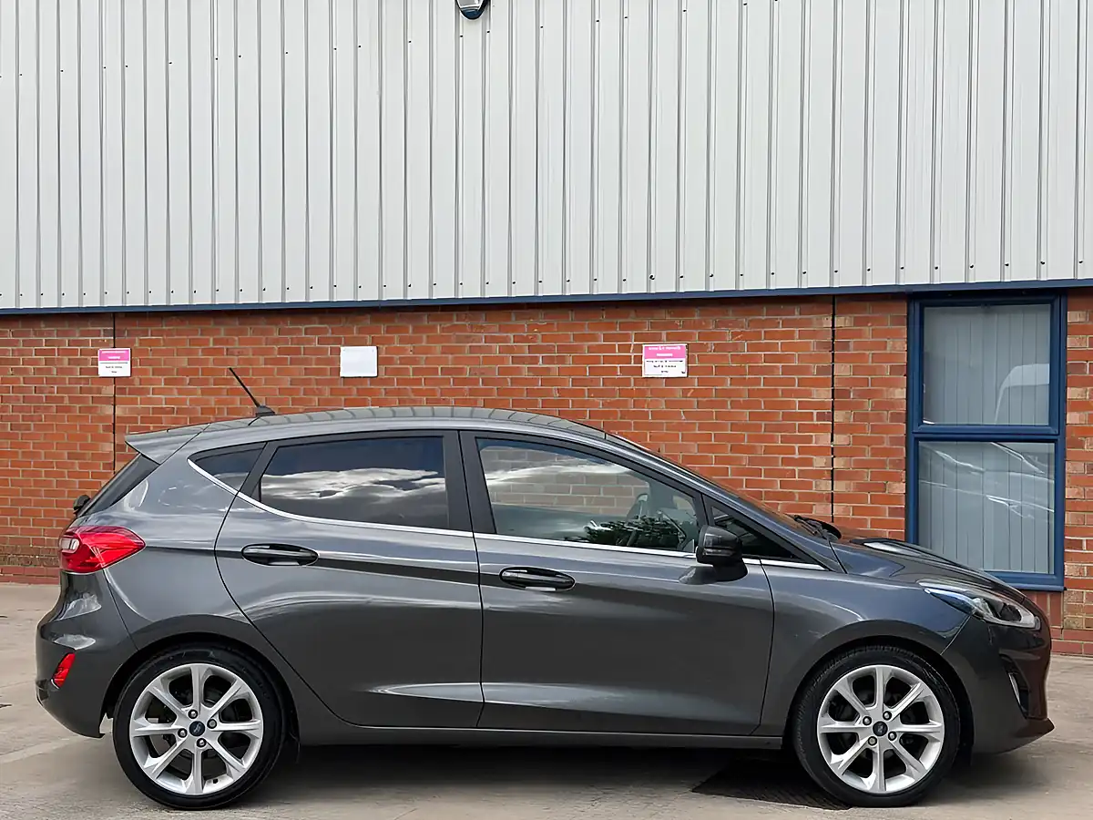 Used 2017 Ford Fiesta Titanium Grey - Interior and Exterior details 7