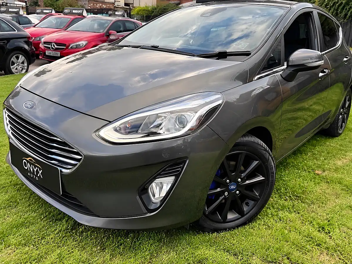 Used 2017 Ford Fiesta Titanium Magnetic Grey - Interior and Exterior details 4