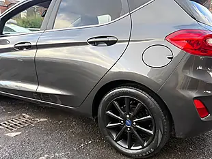 Used 2017 Ford Fiesta Titanium Magnetic Grey - Interior and Exterior details 8