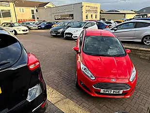 Used 2017 Ford Fiesta Titanium Red - Interior and Exterior details 10