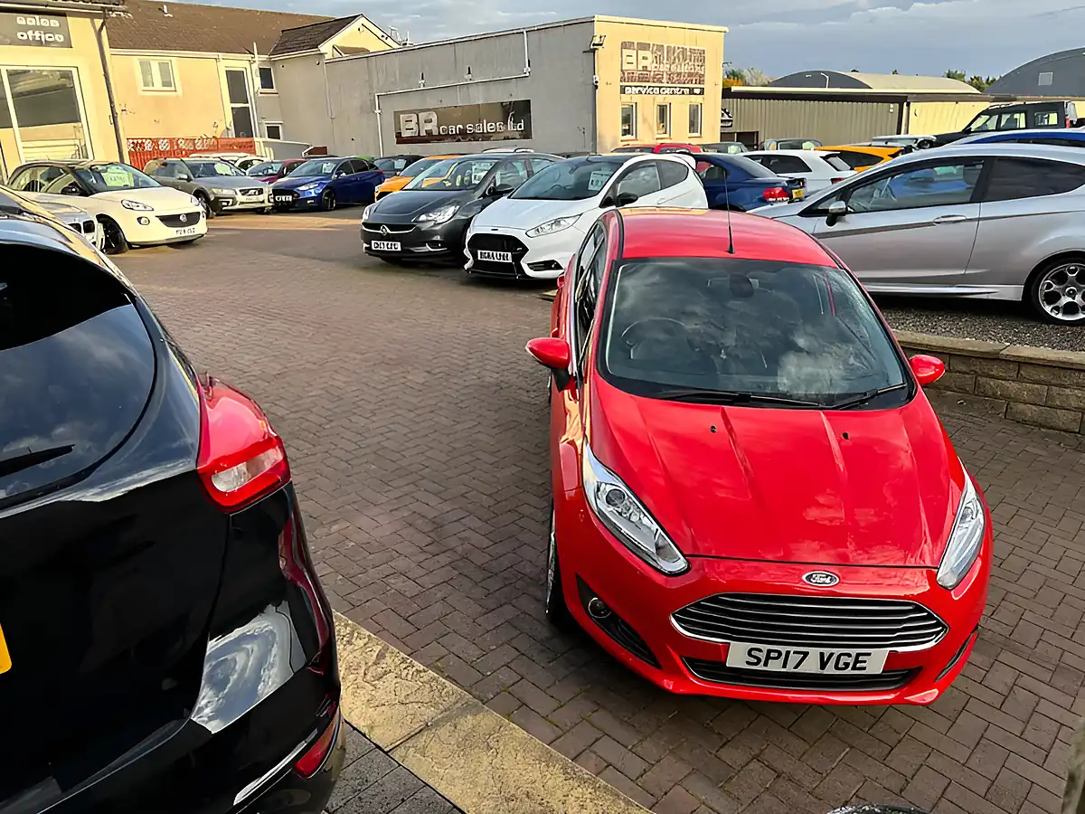 Used 2017 Ford Fiesta Titanium Red - Interior and Exterior details 10