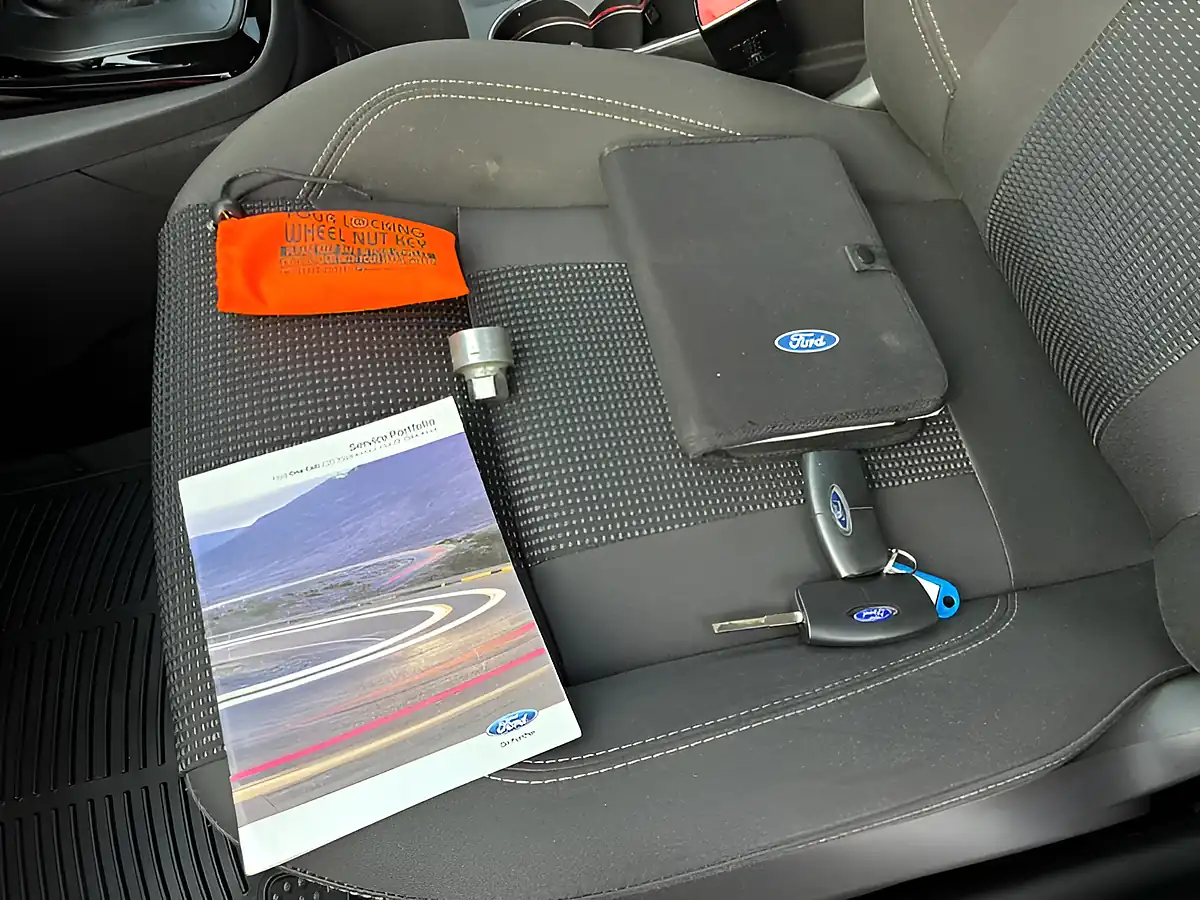 Used 2017 Ford Fiesta Titanium Red - Interior and Exterior details 16
