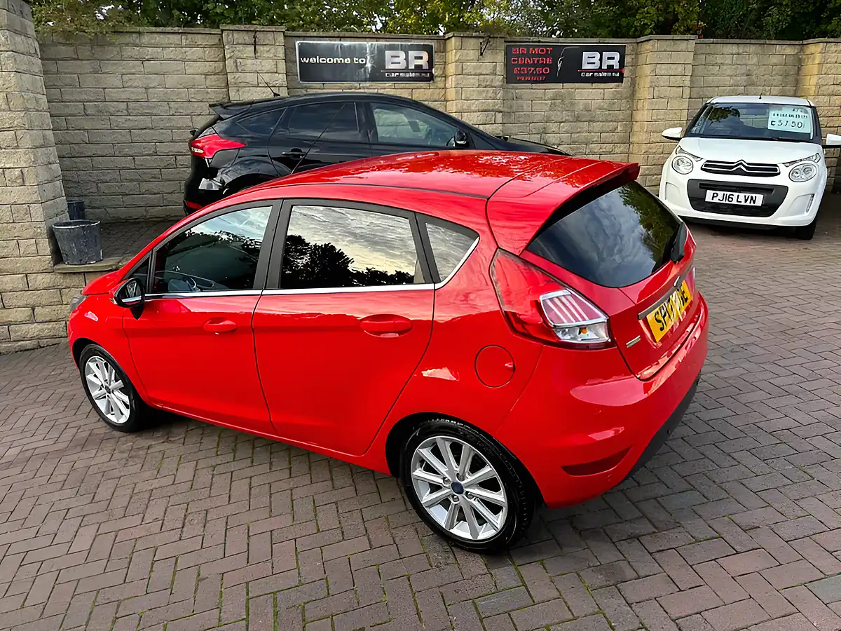 Used 2017 Ford Fiesta Titanium Red - Interior and Exterior details 6