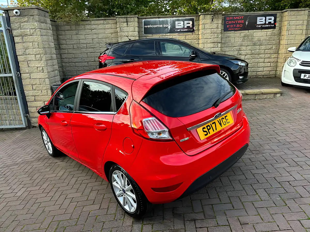 Used 2017 Ford Fiesta Titanium Red - Interior and Exterior details 7