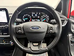 Used 2017 Ford Fiesta Titanium Red - Interior and Exterior details 9