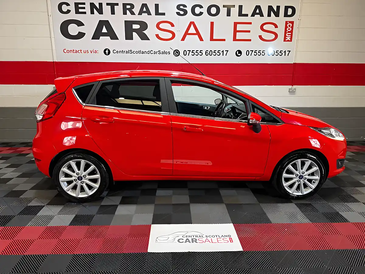 Used 2017 Ford Fiesta Titanium Red - Interior and Exterior details 4